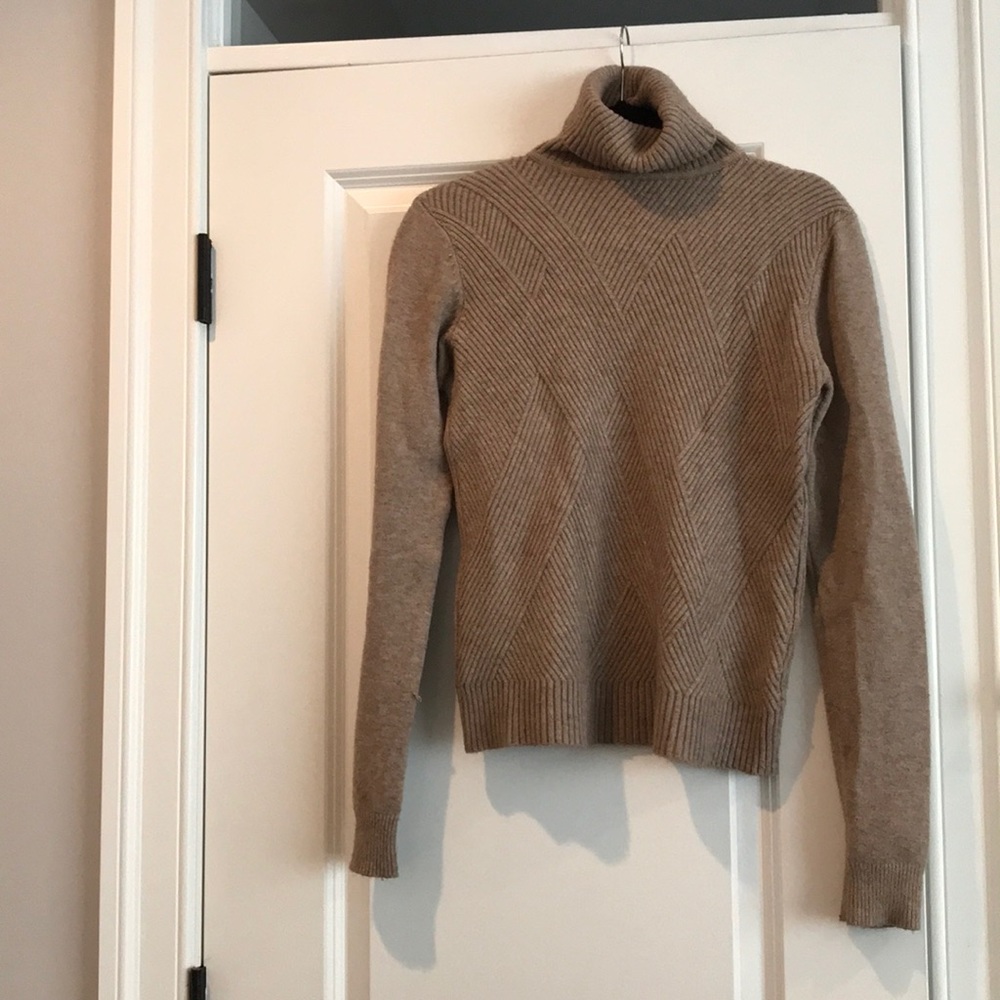 Dark sand color turtle neck swear